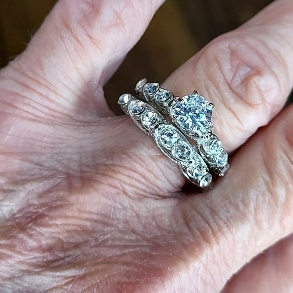 Women's engagement set size 9 new cubic zirconia silver tone co… - Picture 7 of 12